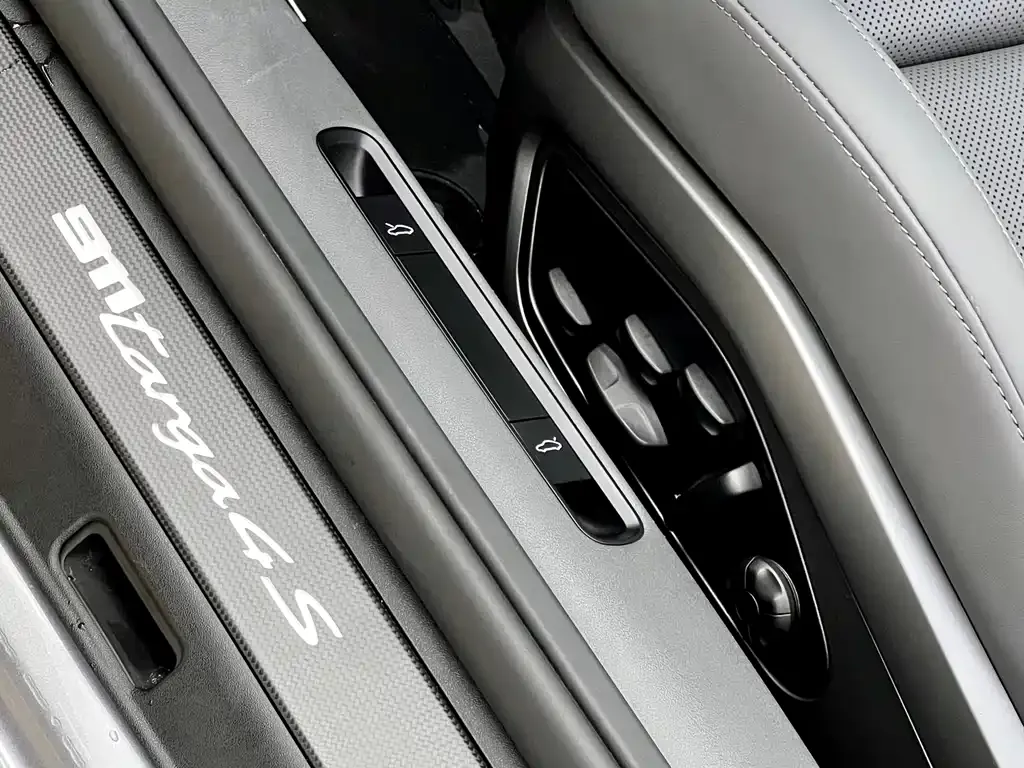 Porsche 911 2022 из CN, фото 7