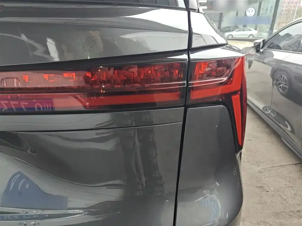 Changan CS75PLUS 2024 из CN, фото 2