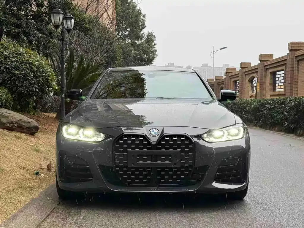 BMW 4 Series 2023 из CN, фото 7