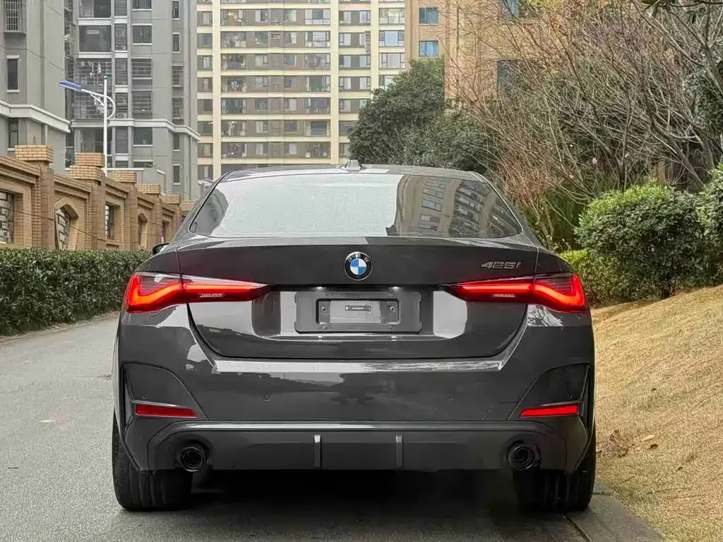 BMW 4 Series 2023 из CN, фото 2