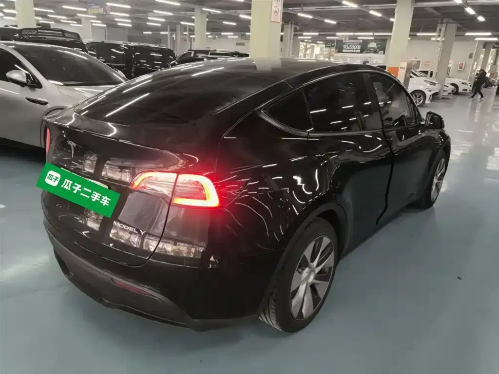 Tesla Model Y 2022 из CN, фото 8