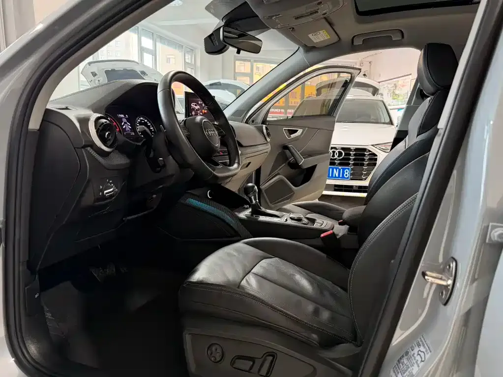 Audi Q2L 2022 из CN, фото 4