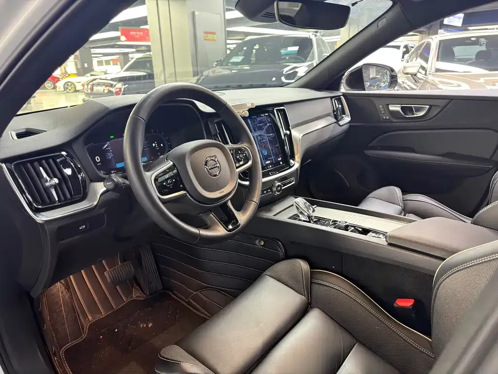 [object Object] S60 2023 из CN, фото 7