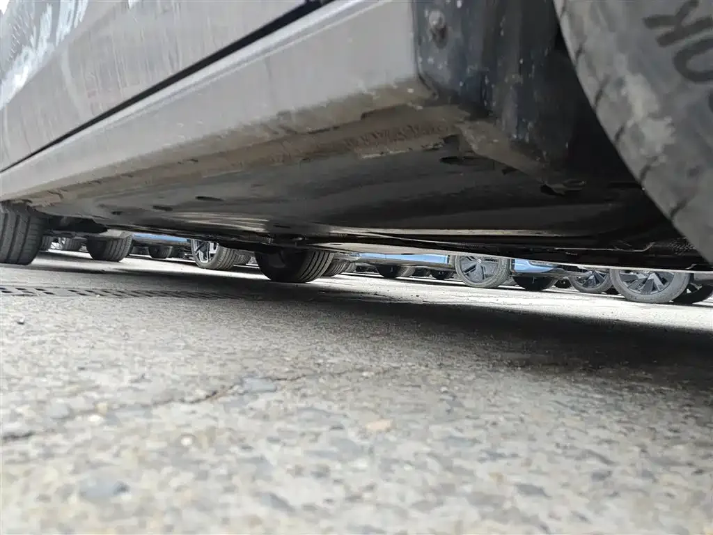 Volkswagen Passat 2024 из CN, фото 6