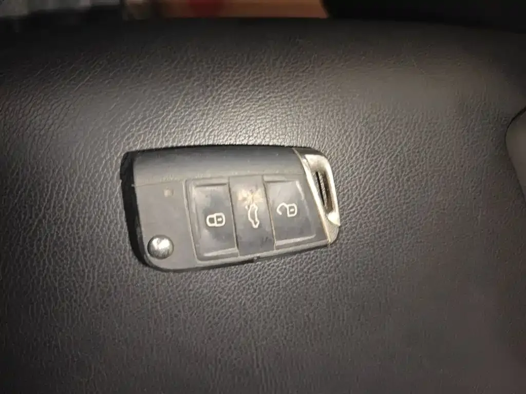 Volkswagen Sagitar 2021 из CN, фото 10