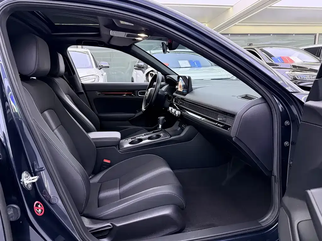Honda Civic 2022 из CN, фото 3