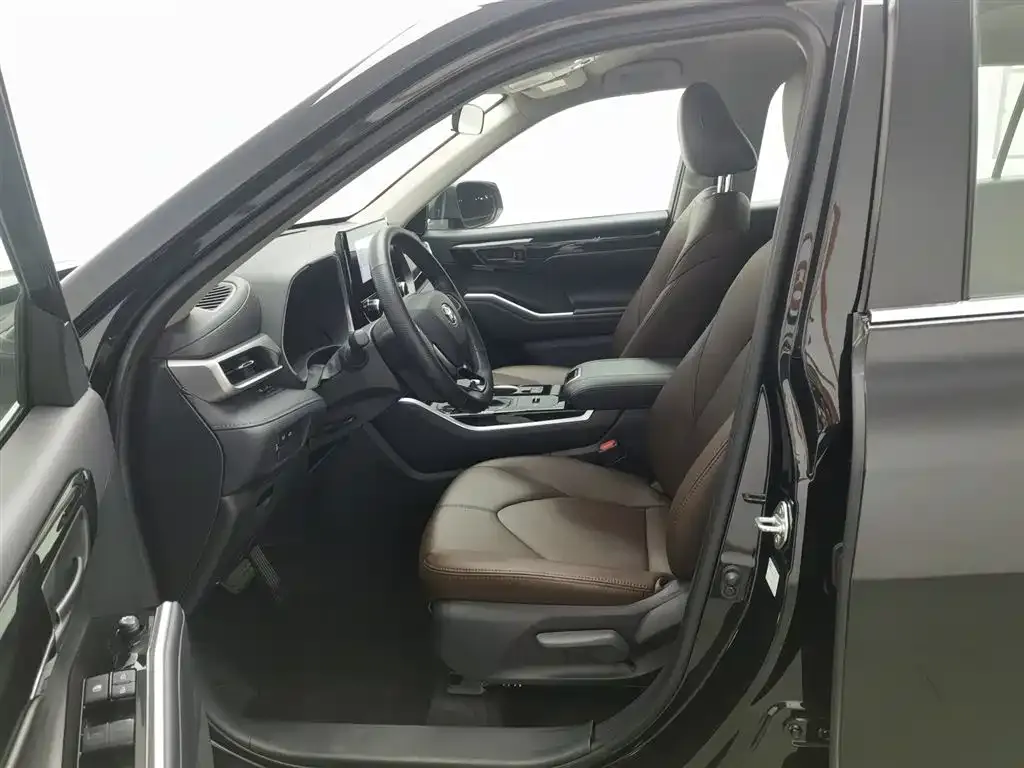 Toyota Highlander 2024 из CN, фото 8