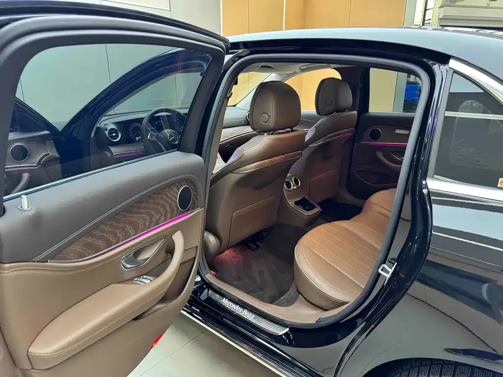 Mercedes-Benz E-Class 2022 из CN, фото 9