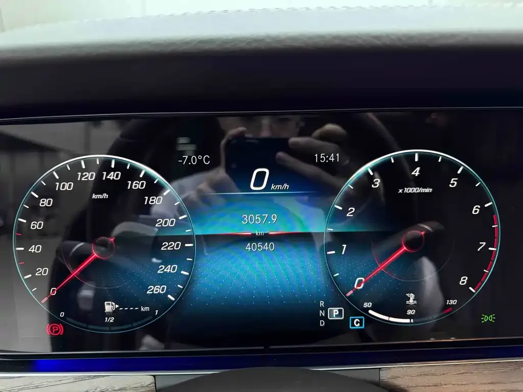 Mercedes-Benz E-Class 2022 из CN, фото 8