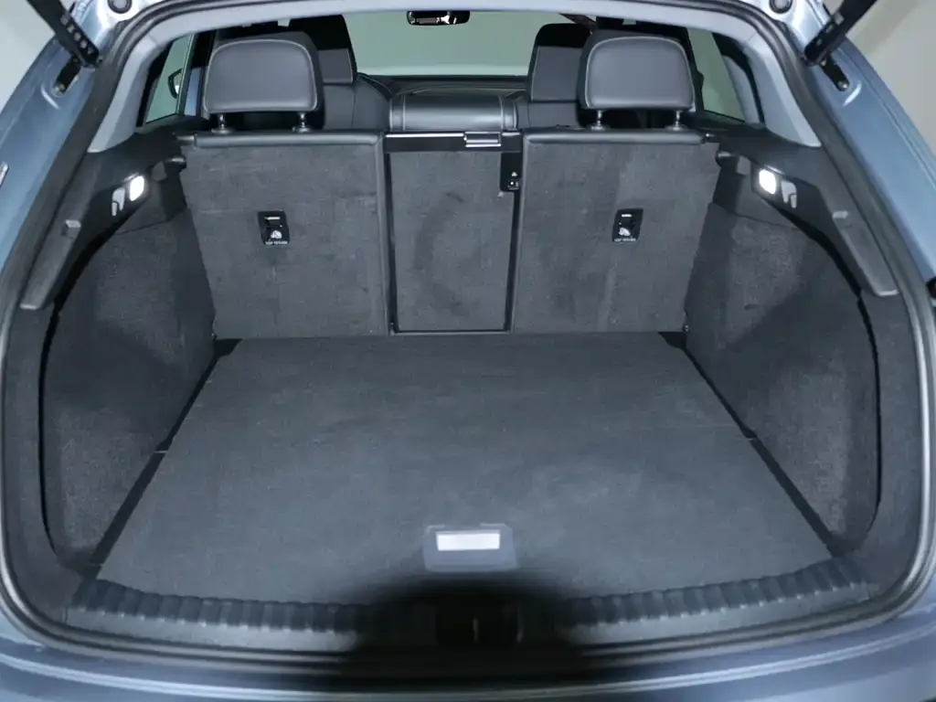 Audi Q4 e-tron 2024 из CN, фото 7