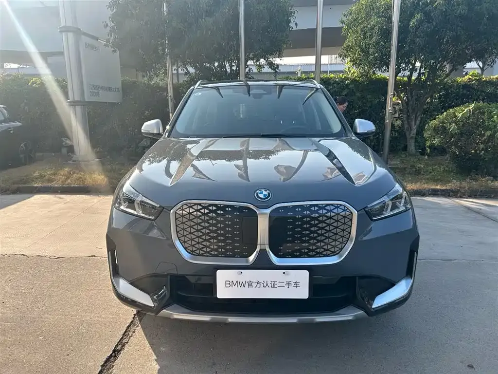 BMW iX1 2024 из CN, фото 7