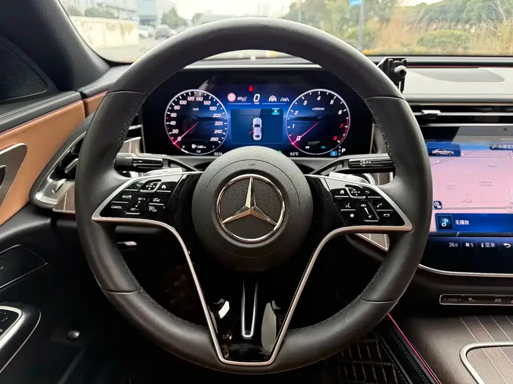 Mercedes-Benz E-Class 2024 из CN, фото 8