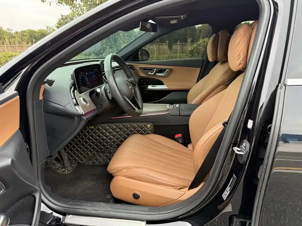 Mercedes-Benz E-Class 2024 из CN, фото 4