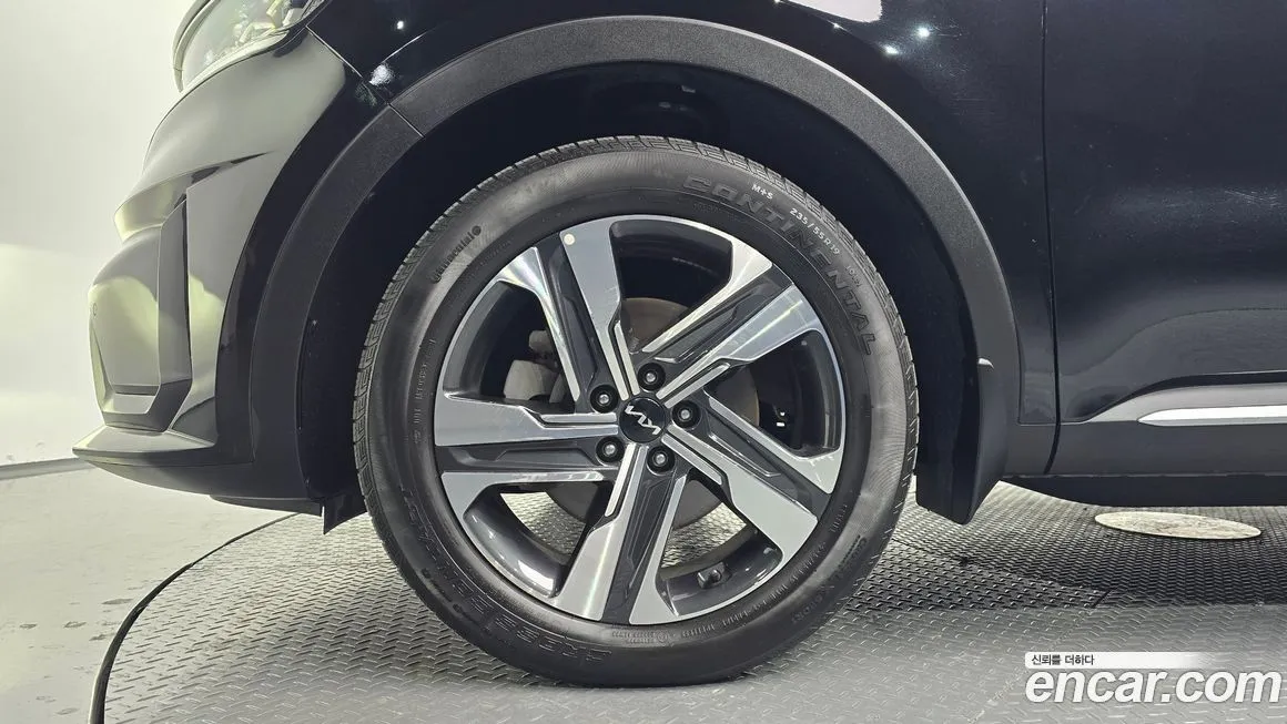 Kia Sorento — фото 5