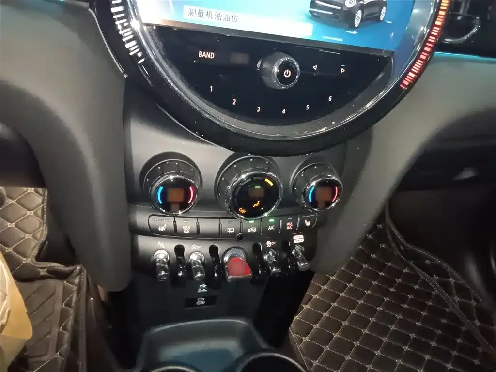 MINI Cooper (3-door) 2024 из CN, фото 6