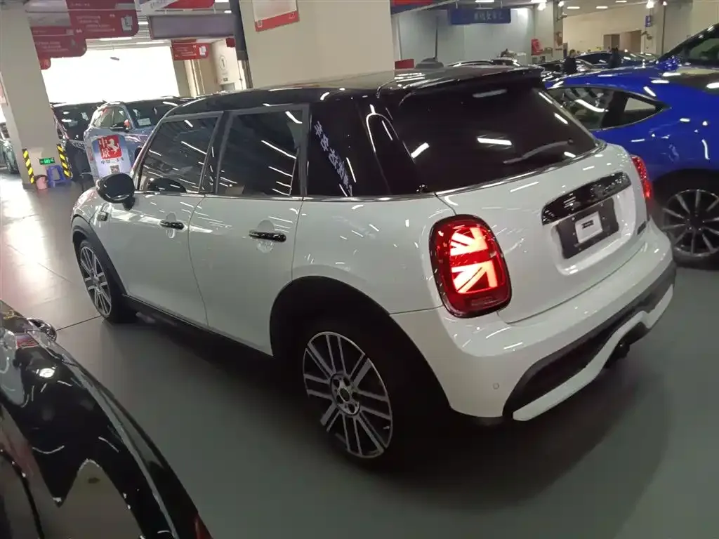 MINI Cooper (3-door) 2024 из CN, фото 10