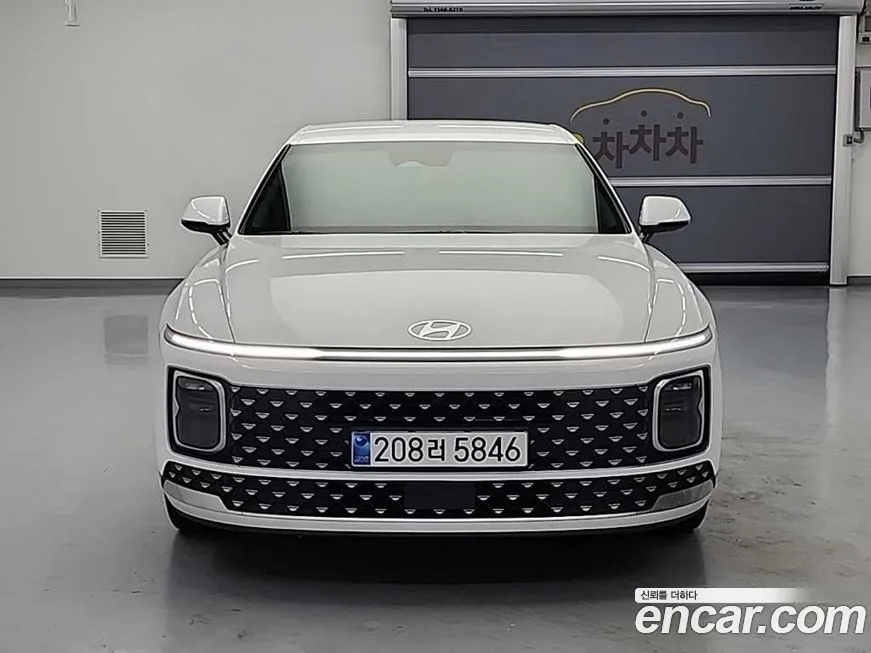 Hyundai Grandeur — фото 1