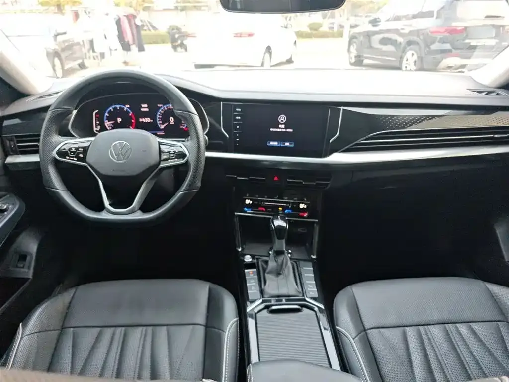 Volkswagen Passat 2022 из CN, фото 5