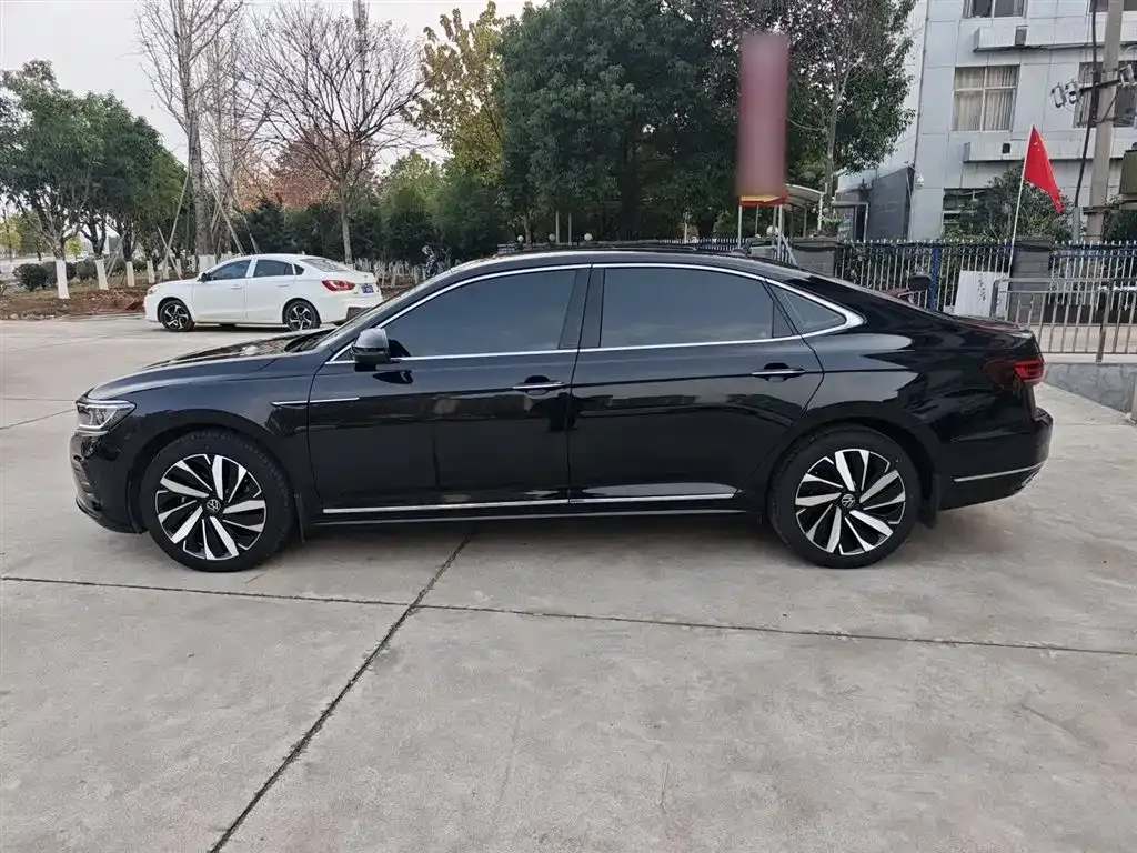 Volkswagen Passat 2022 из CN, фото 9