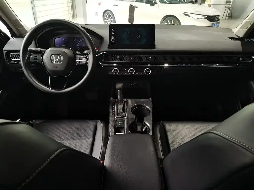 Honda Civic — фото 10