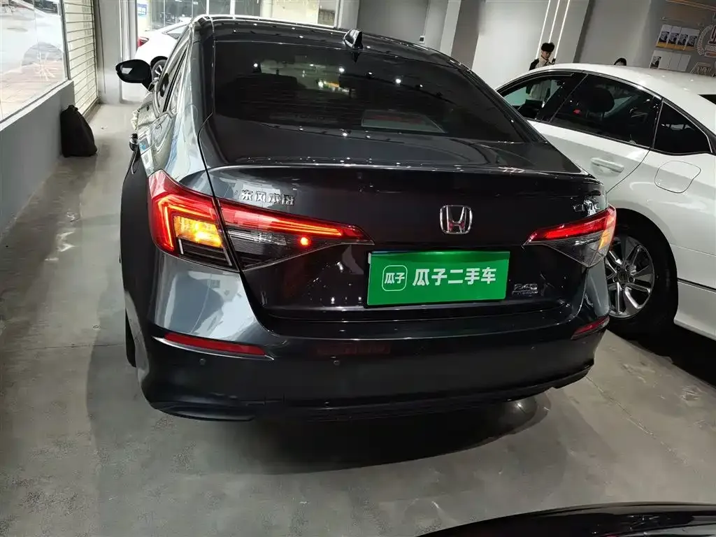 Honda Civic — фото 6