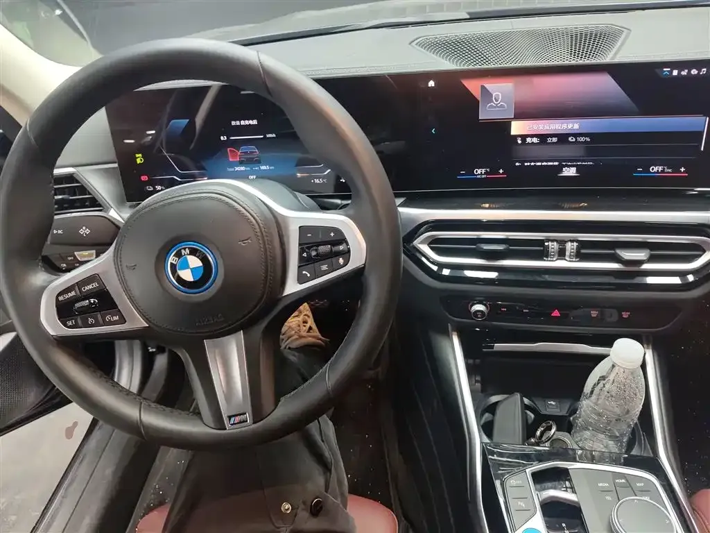 BMW i3 — фото 10