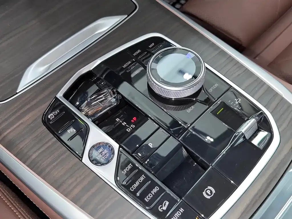 BMW X7 2023 из CN, фото 6