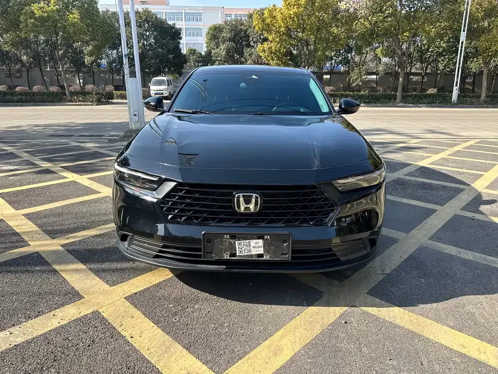 Honda Accord — фото 7