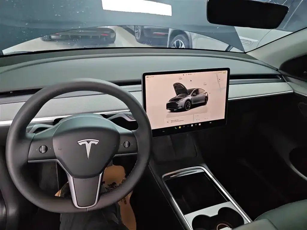 Tesla Model Y 2024 из CN, фото 9