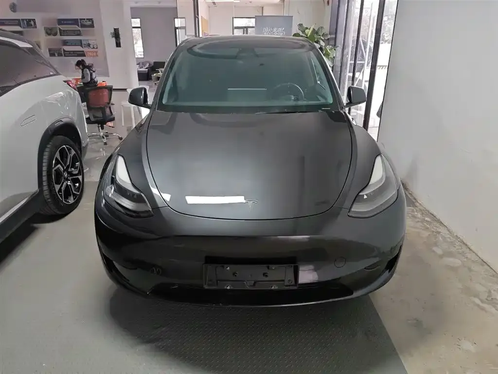 Tesla Model Y 2024 из CN, фото 2