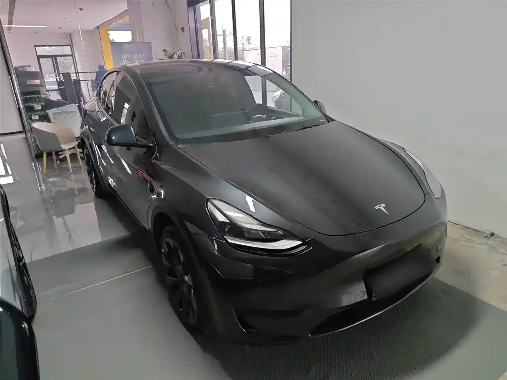 Tesla Model Y 2024 из CN, фото 8