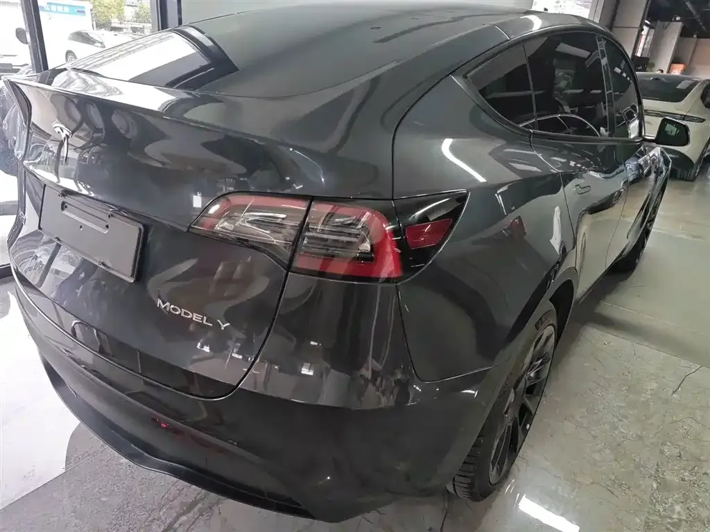 Tesla Model Y 2024 из CN, фото 10