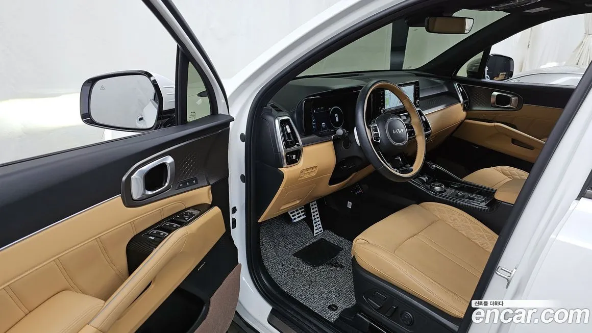 Kia Sorento — фото 10