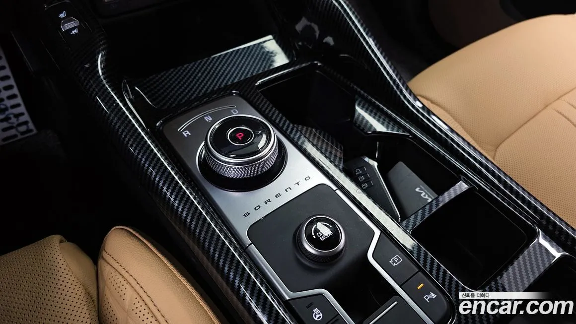 Kia Sorento — фото 9