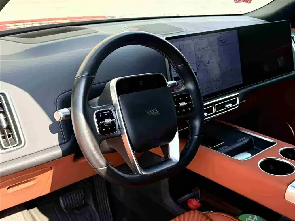 Li Auto L8 2023 из CN, фото 2