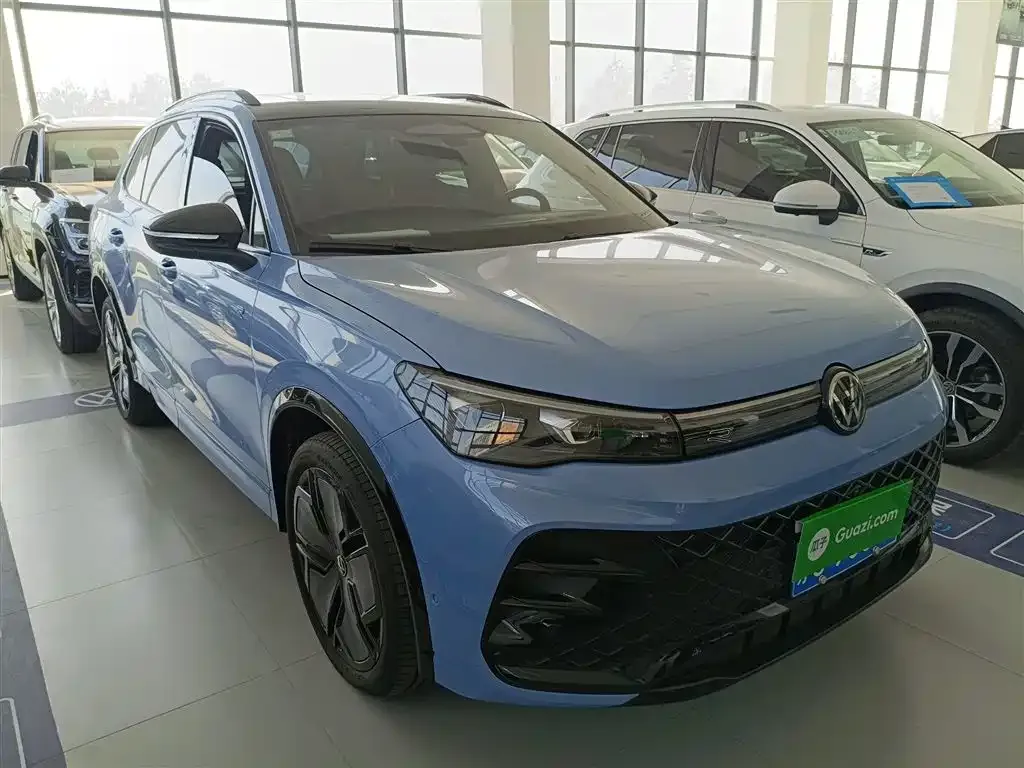 Volkswagen Tiguan L 2024 из CN, фото 6