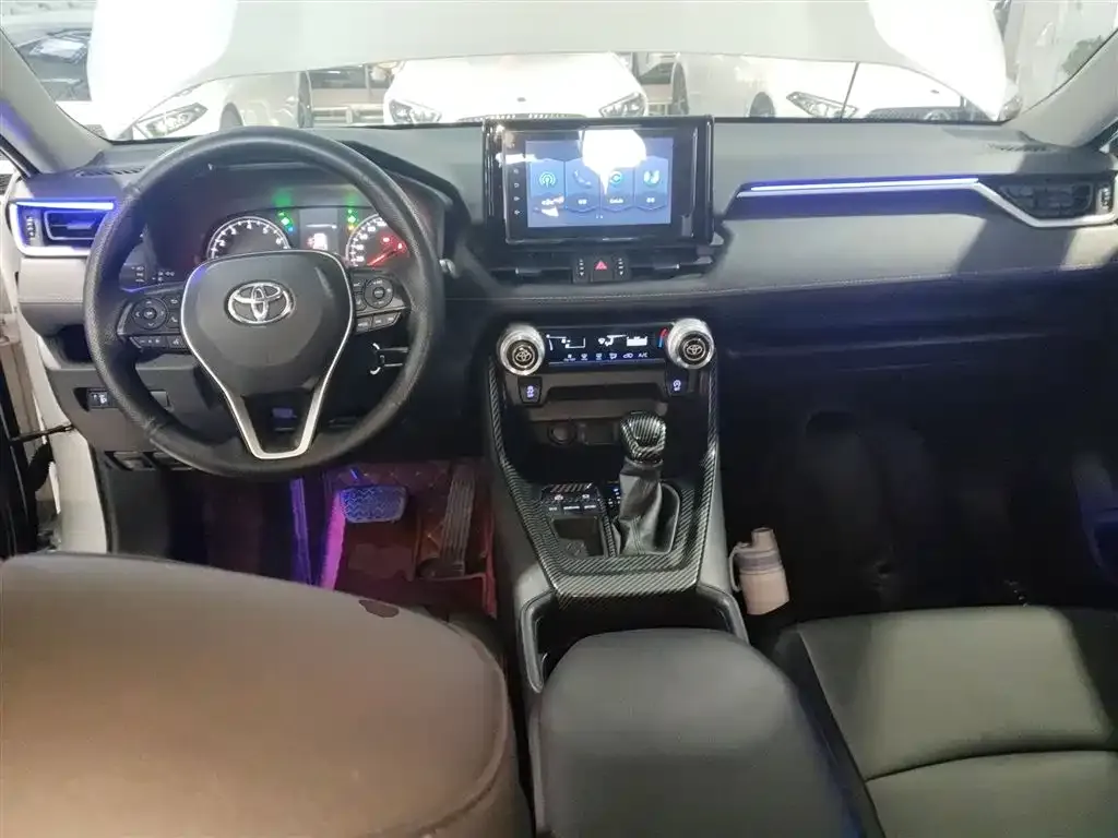 Toyota RAV4 2021 из CN, фото 5