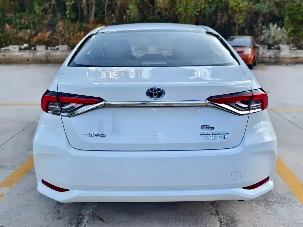 Toyota Corolla 2023 из CN, фото 5