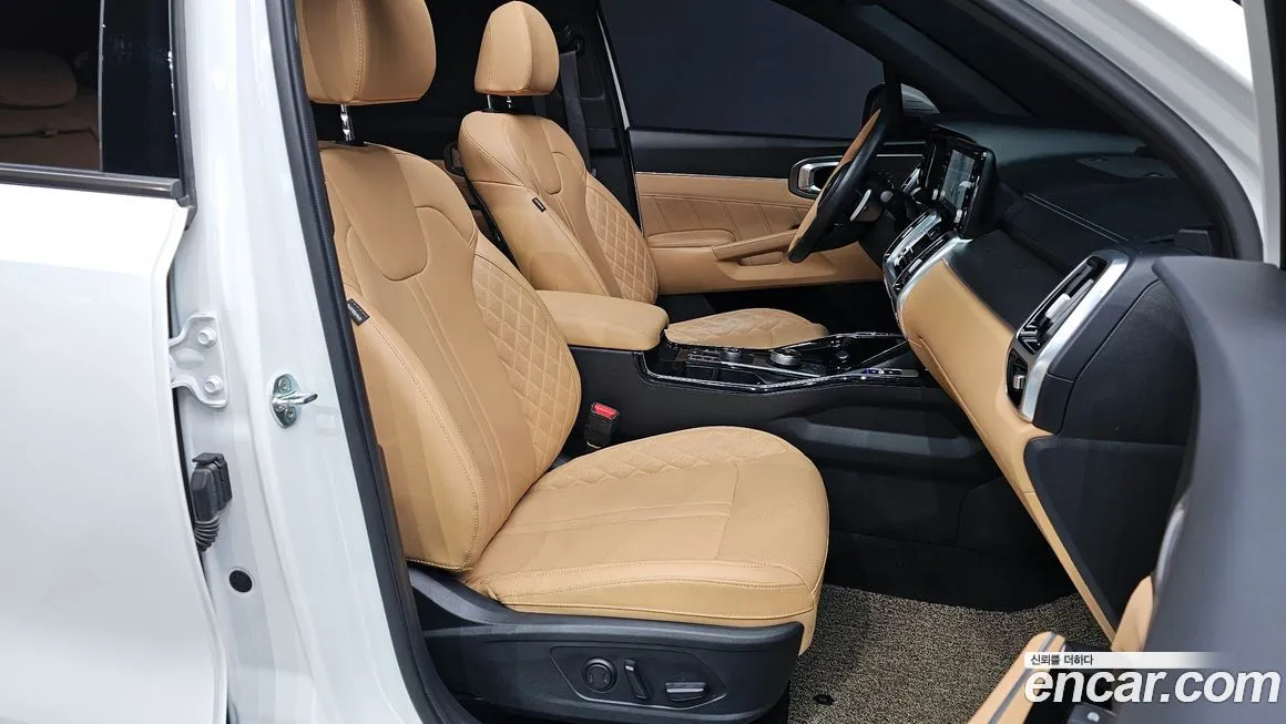 Kia Sorento — фото 10