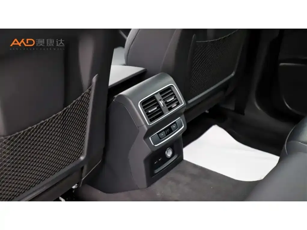 Audi Q5L 2022 из CN, фото 3