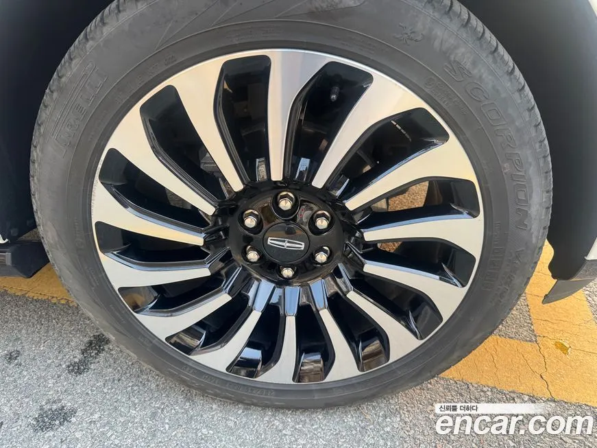 Lincoln Navigator 2023 из KR, фото 3