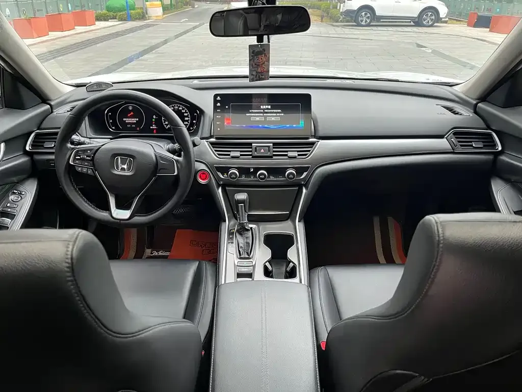 Honda Accord — фото 6