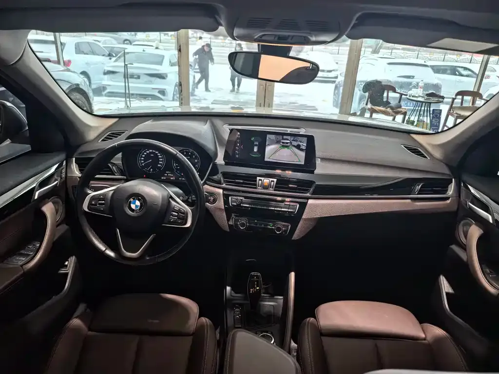 BMW X1 2021 из CN, фото 8