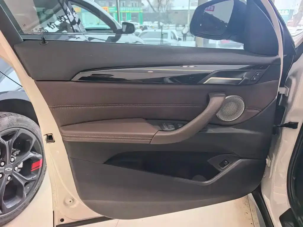BMW X1 2021 из CN, фото 5