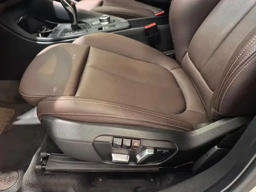 BMW X1 2021 из CN, фото 2