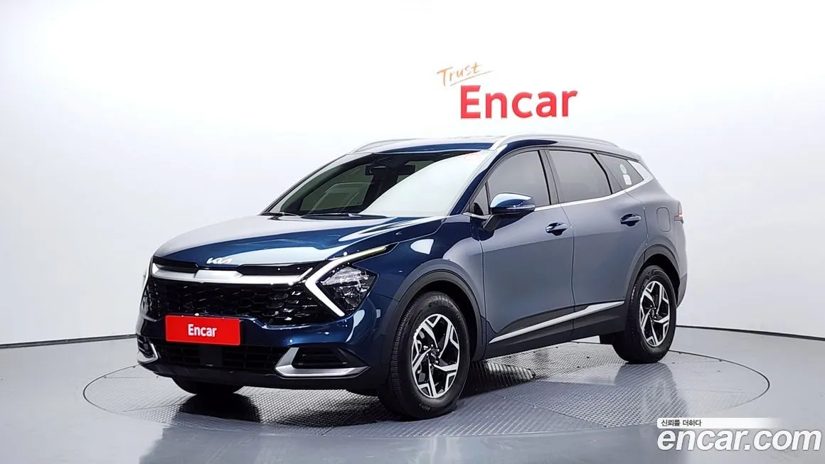 Kia Sportage — фото 1