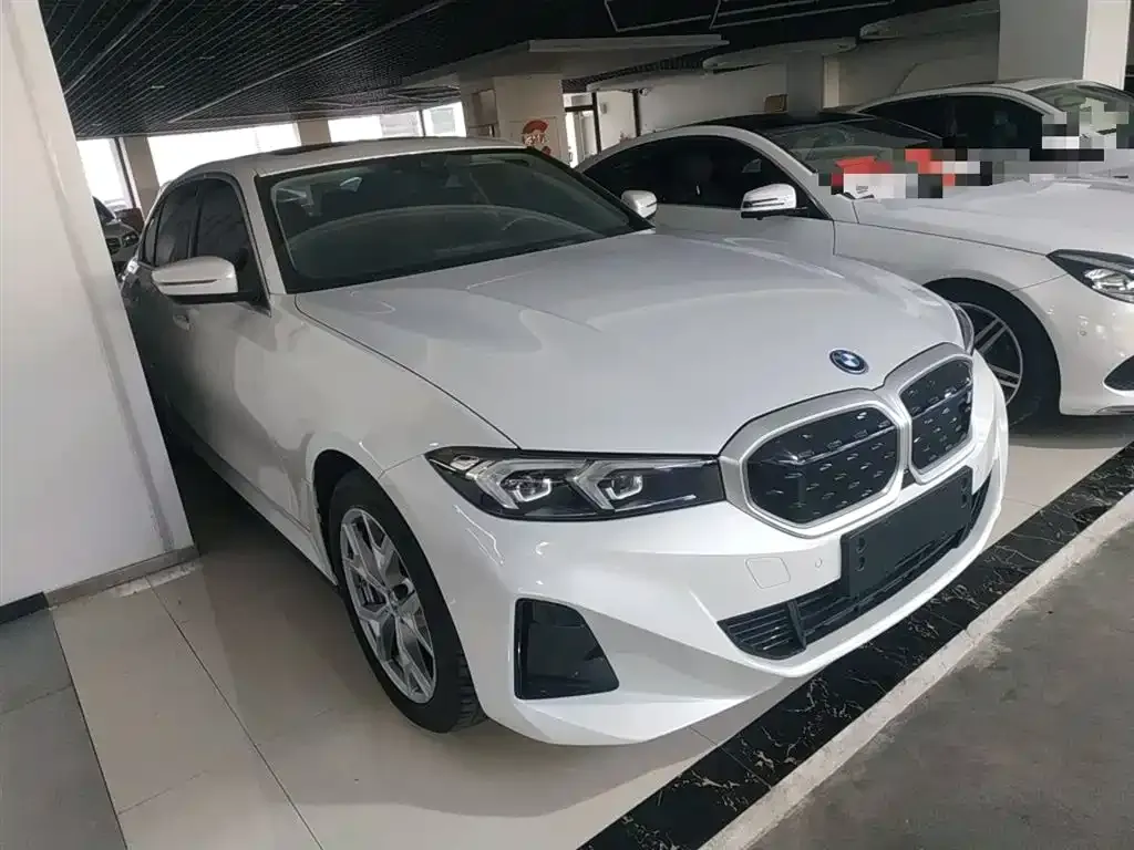 BMW i3 2024 из CN, фото 3