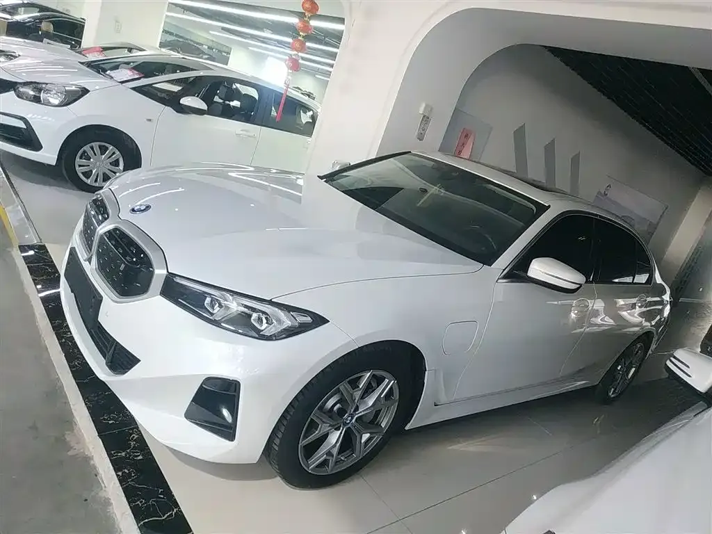 BMW i3 2024 из CN, фото 9