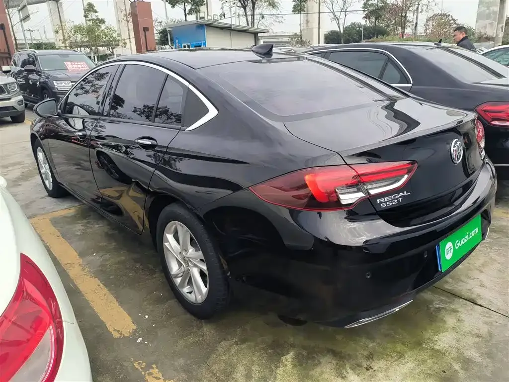 Buick Regal — фото 5
