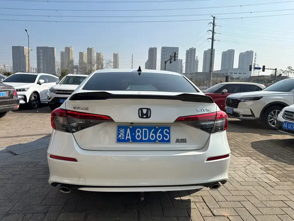 Honda Civic — фото 3